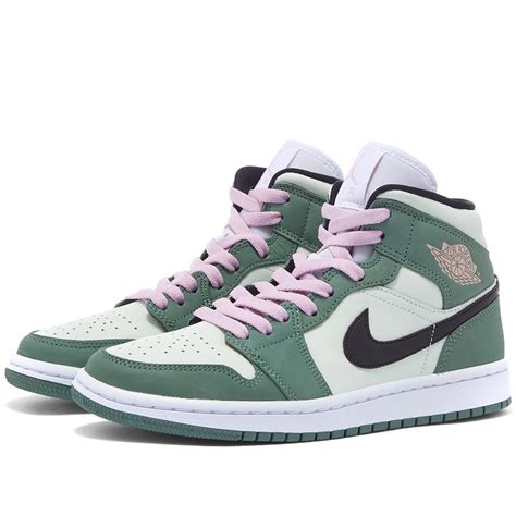 nike jordan mintgroen|jordan 1 mid dutch green shoes.